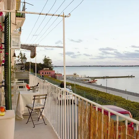 Marina Seaside Charme * 시라쿠사