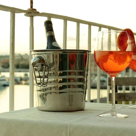 Marina Seaside Charme 아파트